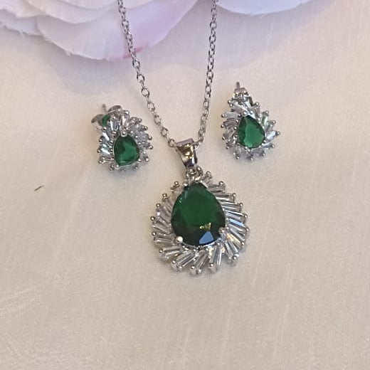 Emerald Green Teardrop CZ Pendant Set