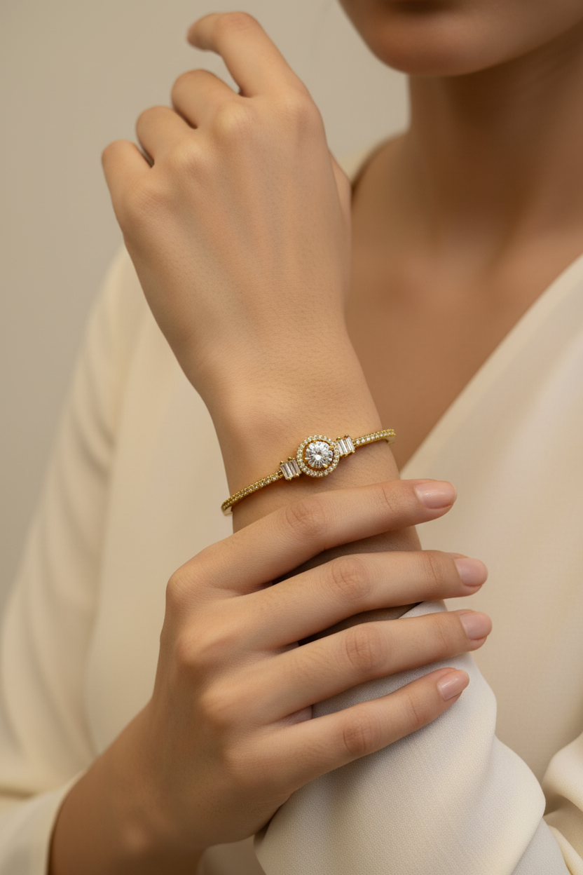 Bracelet 2 - Round Halo Full Pave Model Shot