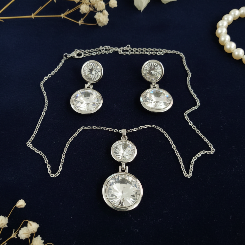 Duo Circle Drop Set Dark Flat Lay