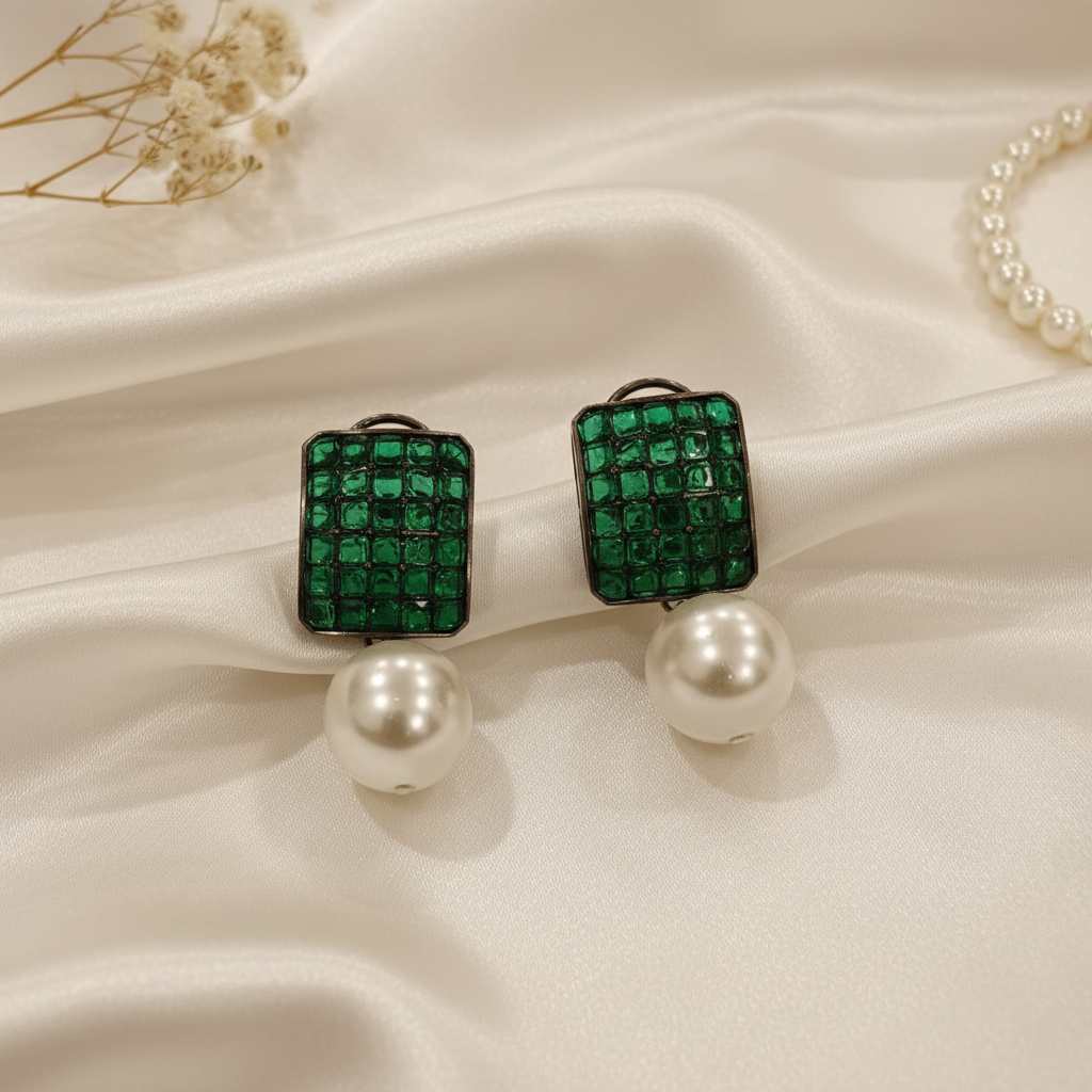 Emerald Square Pearl Drop Flat Lay